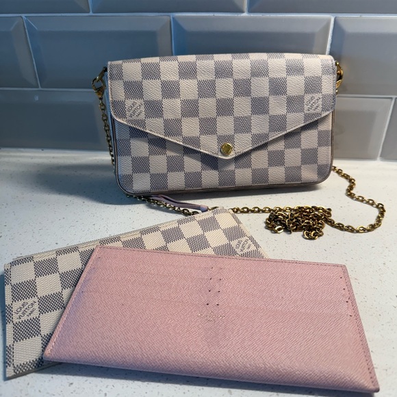 Authentic Louis Vuitton felicie - Picture 1 of 13